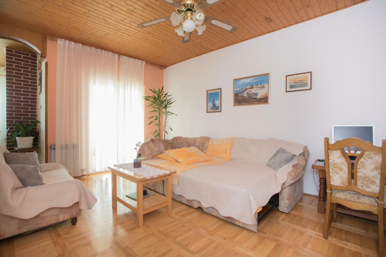 Apartmani Branko Lemac 布罗达里卡 外观 照片